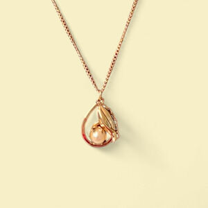 Unbranded 12/20 gold filled faux pearl pendant necklace